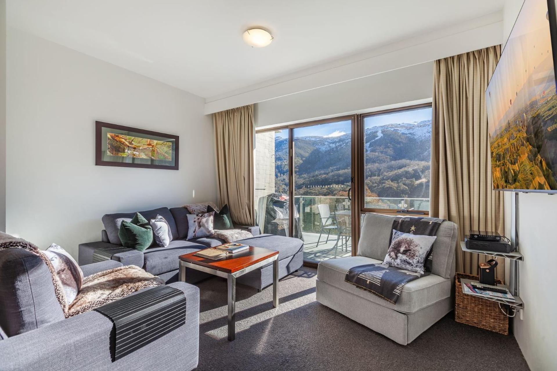 Lantern 1 Bedroom Balcony With Panoramic View Thredbo Exterior photo